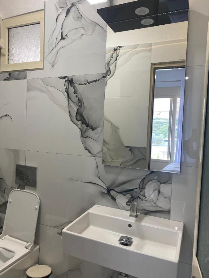 Hotel Kristal Borsh Eksteriør billede
